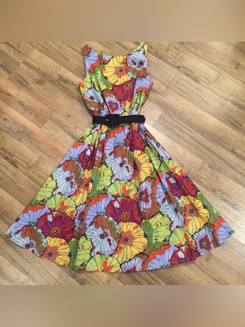 Retroliscious Size Medium Colorful Parasol Print Fit & Flare Cotton Dress
